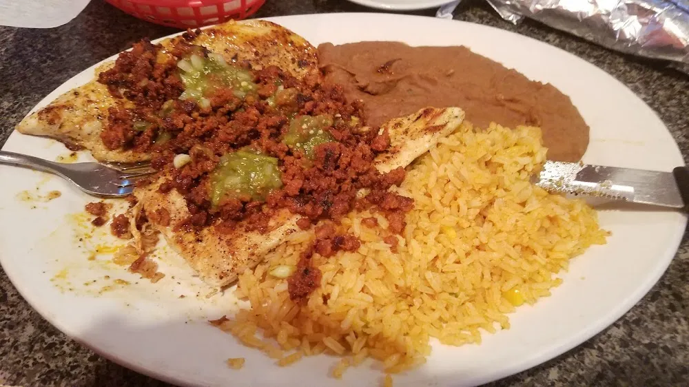 Pechuga Con Chorizo Sin Queso